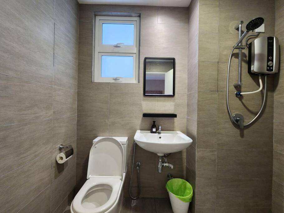 Pangsapuri 2br L Tr Titiwangsa L Monorail L Lrt L Klcc Kuala Lumpur